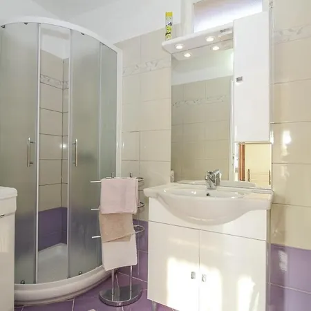 Holiday home Ines In - Haus Fuer 4-5 Personen
